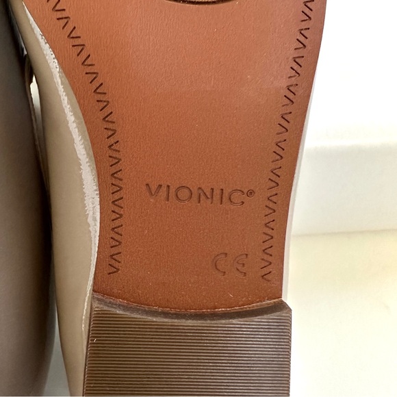 VIONIC WILLA II PATENT LEATHER SLIP-ON FLAT LOAFER IN NUDE TAUPE NEW! Sz6.5W - Picture 11 of 14